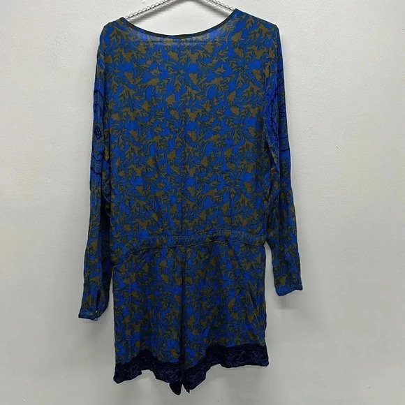 Free People Snap Out Of It Romper Playsuit Shorts Blue Paisley Floral Size XS - Picture 5 of 7
